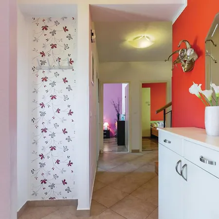別荘 3 Bedroom In Labin
